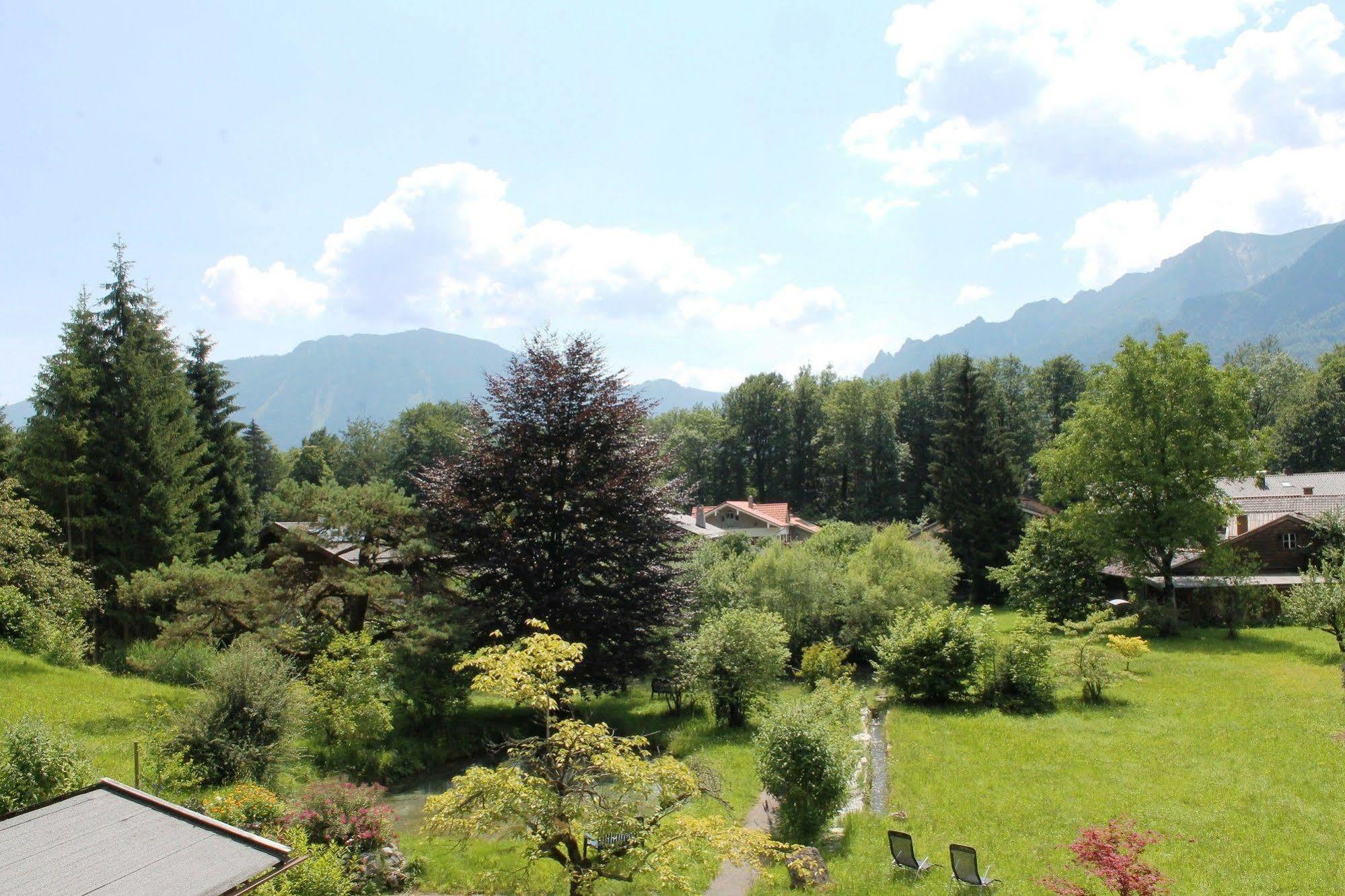 Ferienwohnungen Quellenhof Bad Reichenhall Esterno foto